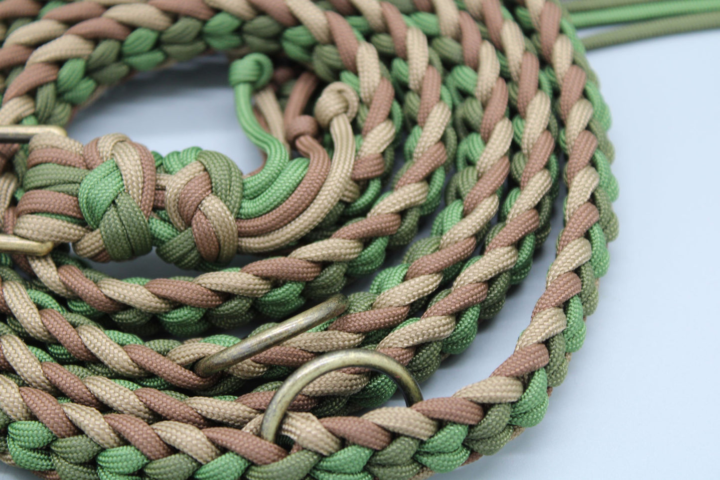 Kara Yatsu "Walnut Grün"