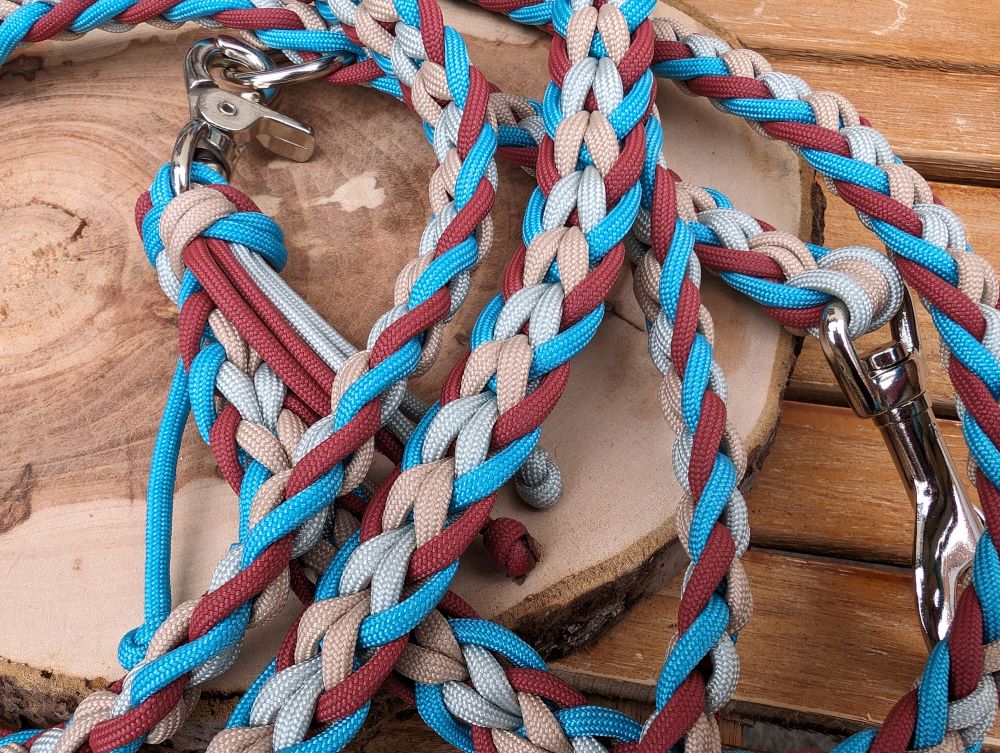 Hundeleine "Kara Yatsu" personalisierbar