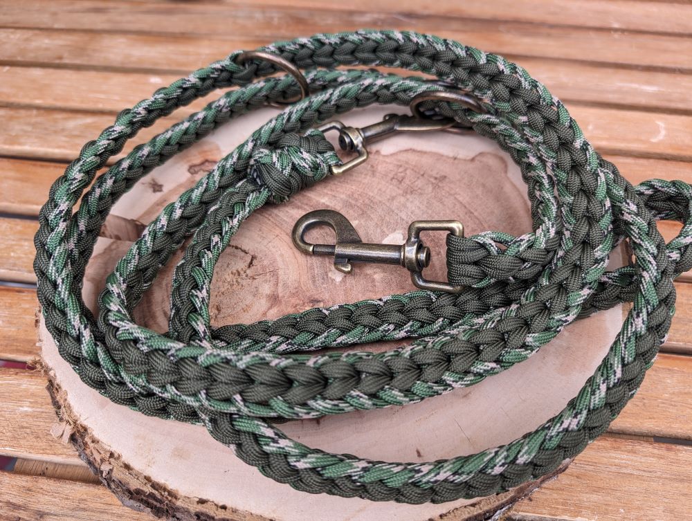 Hundeleine "Kara Yatsu" personalisierbar