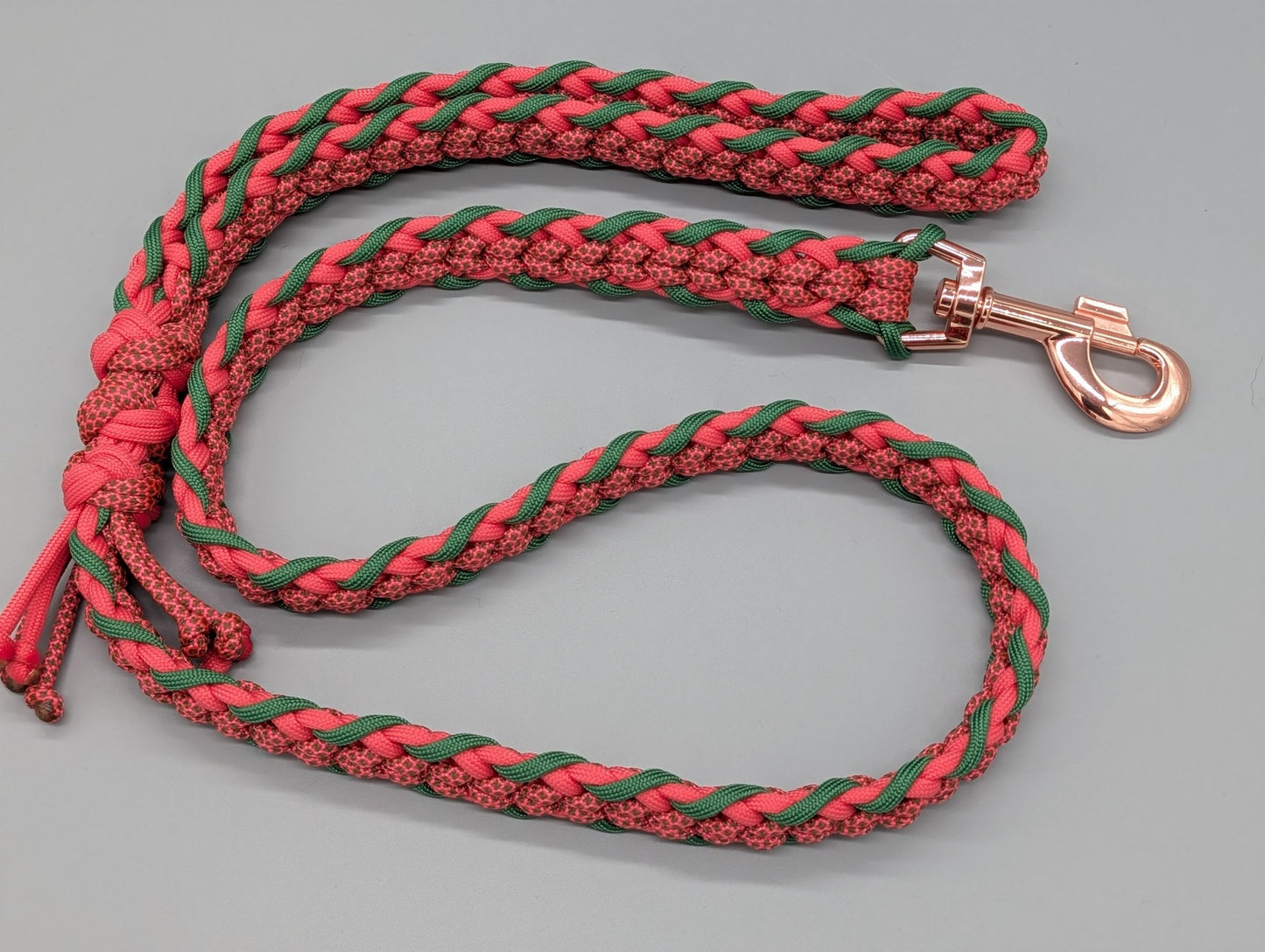 Kara Yatsu "Rosa-Grün"