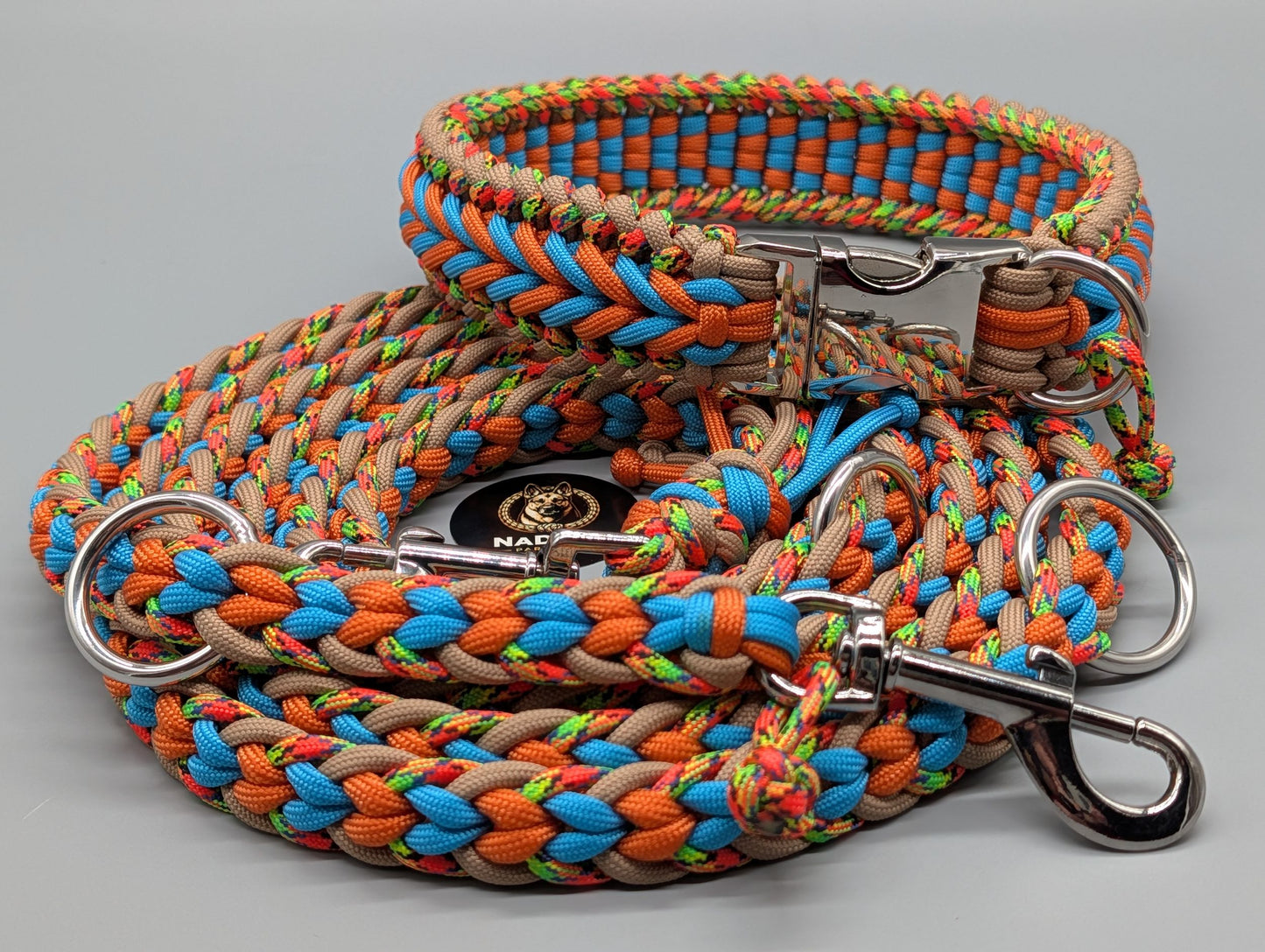 Paracord Hundeset „Electric Summer“ – Halsband mit Metall-Klickverschluss (42,5 cm) & verstellbare Leine – Unikat